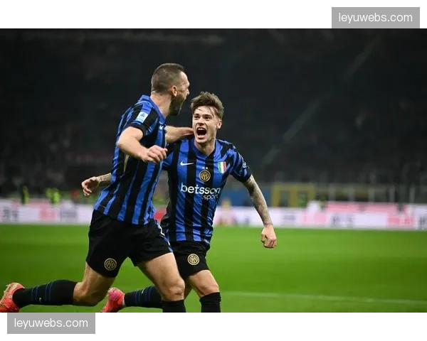 深度战术：国际米兰的352体系如何锁死了那不勒斯的边路进攻